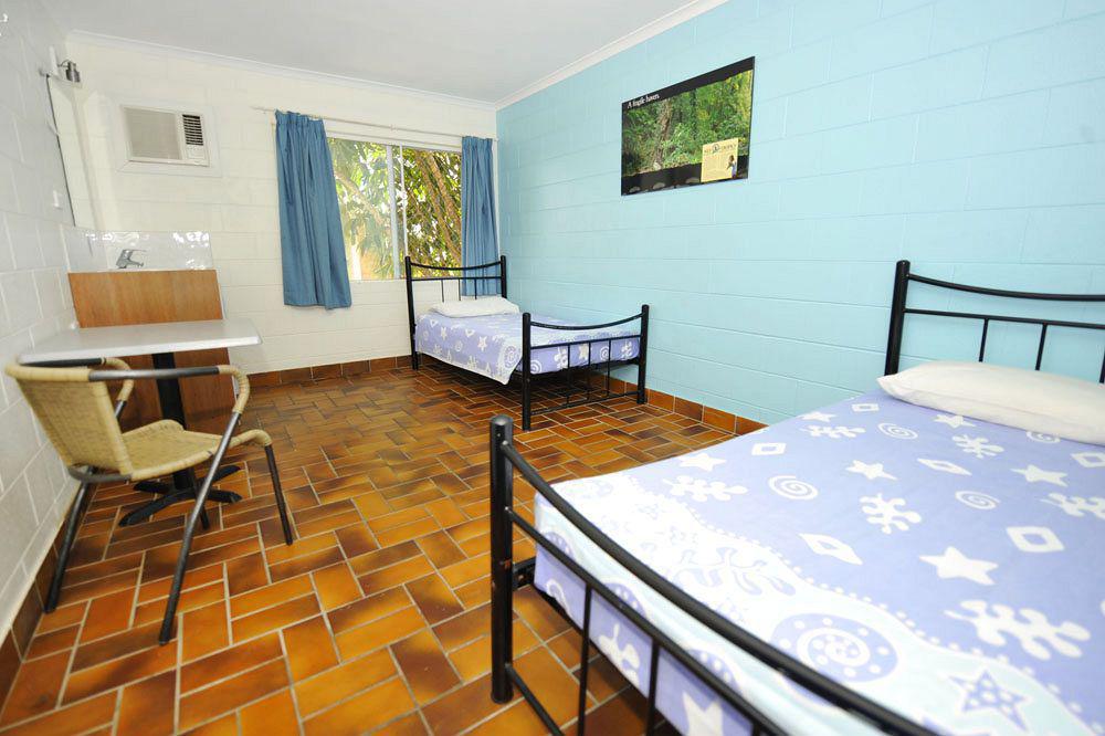 Mad Monkey Village แคนส์ ภายนอก รูปภาพ
